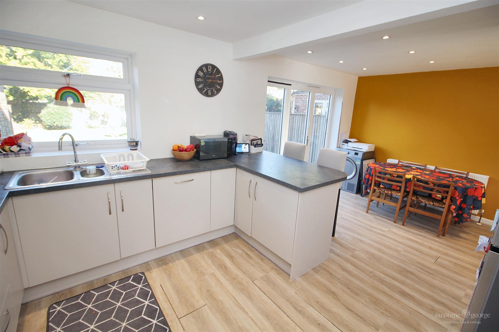 3 bed property in St. Michaels Road, Reading